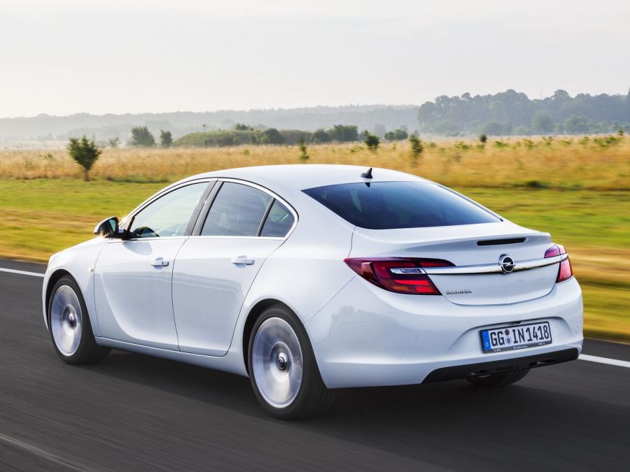  Opel Insignia 2013 года  (фото 4 из 11)